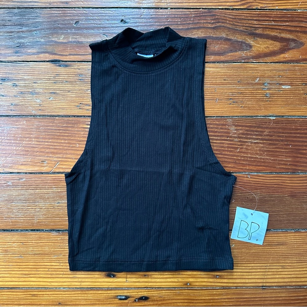 NWT BP mock neck ribbed sleeveless top in Black